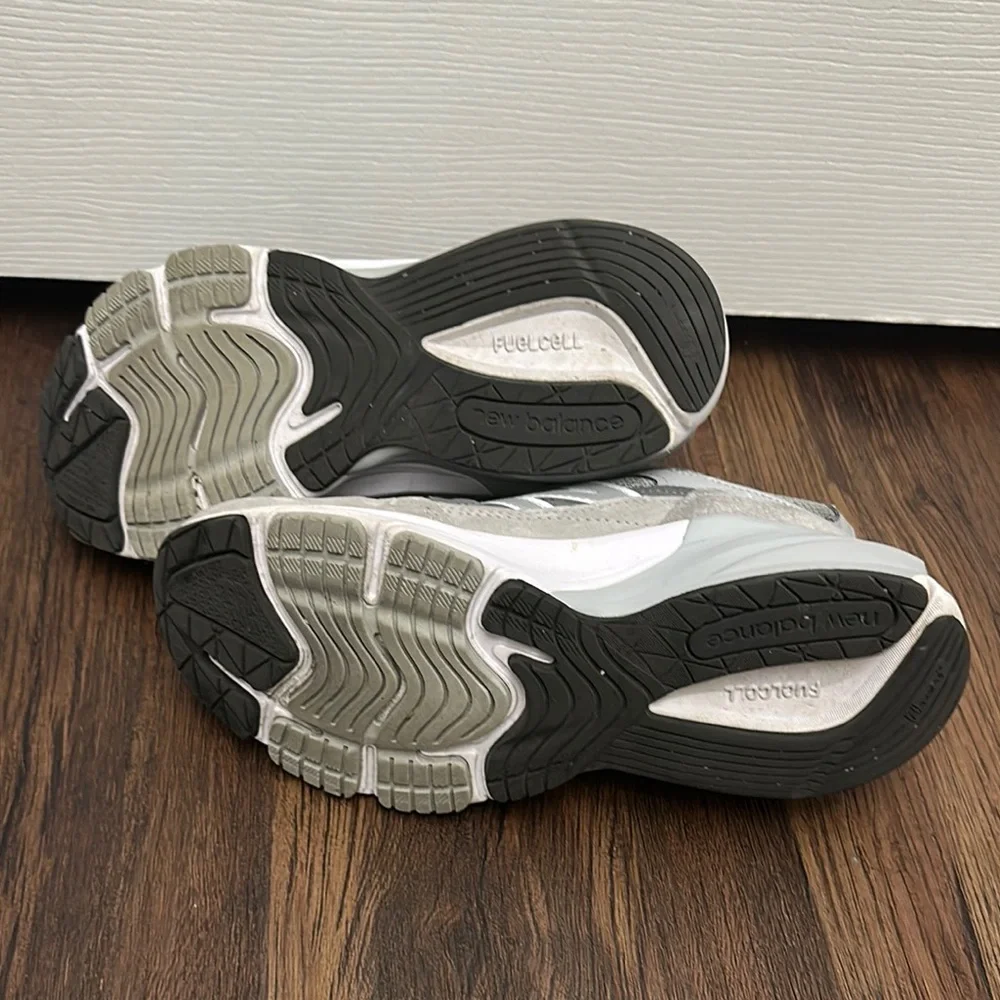 New Balance USA 990 v6 Sneakers - Picture 8 of 9